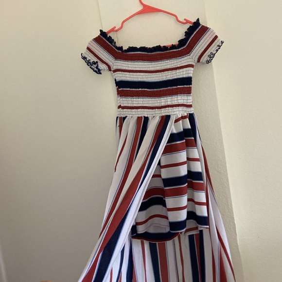 Split gown - only worn once - Picture 3 of 4